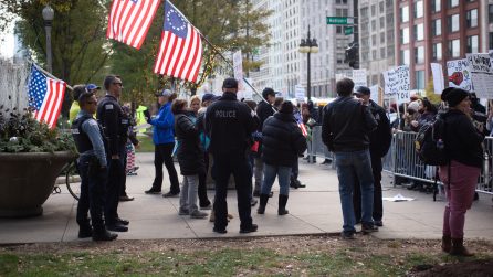CPD officers join in the November 20th far-right anti-vaccine rally (Photo credit: Felipe B.)